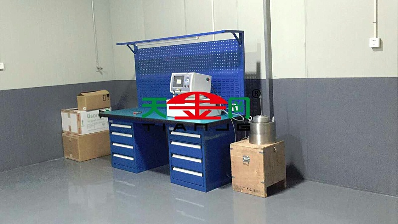 虎臺鉗屬于什么工具